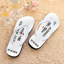 Just Married Personalized Flip Flops, Men Medium
